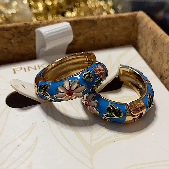 Jewelry - Blue/gold hoops flowers tropical 🌺🌴